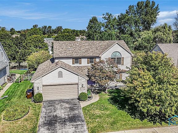 3rd image of 8006 Cove Harbour Dr N
