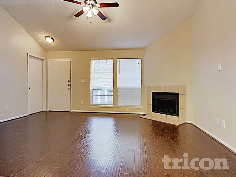 7814 Eastern Bluebird Dr — Photo 20