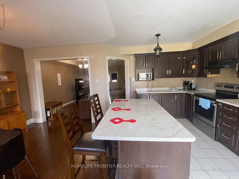 40 Stirrup Ct — Photo 5