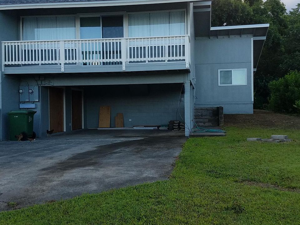 Front of house & carport