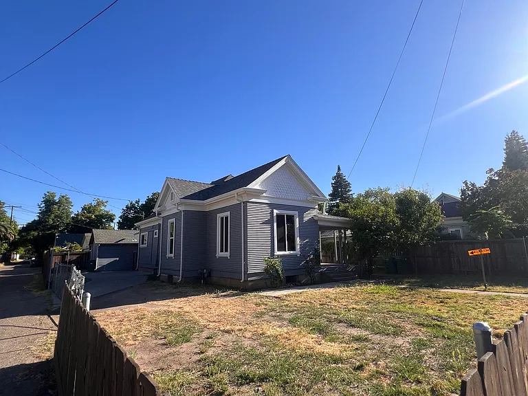 116 Forrest Ave — Photo 3