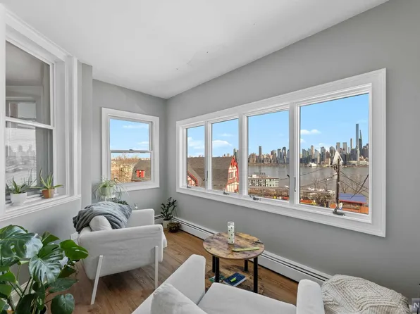 961 E John F Kennedy Blvd, Weehawken, NJ 07086