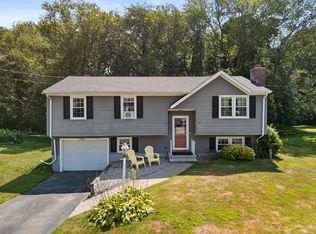 80 Fawn Hill Dr, Westbrook, CT 06498