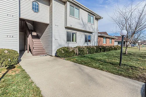 922 Kara Dr Photo 1