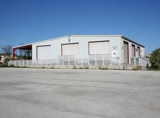 104 W Palm St, South Padre Island, TX 78597