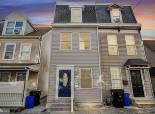 1728 Fulton St, Harrisburg, PA 17102