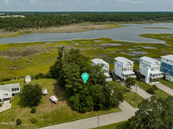 L88 Atkinson Point Road, Surf City, NC 28445
