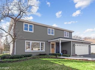 705 E Charles St, Arlington Heights, IL 60004