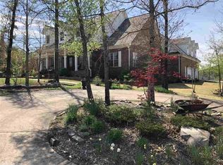 101 Somersett Ln, Roland, AR 72135