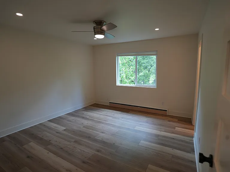 625 Davis Dr #4 — Photo 16