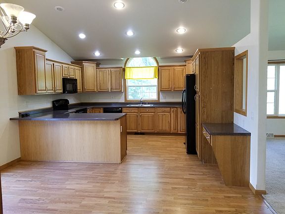 4th image of N6714 Hunter Dr
