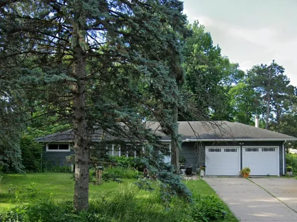 658 Mercury Dr W, Shoreview, MN 55126