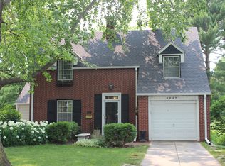 2627 Winthrop Rd, Lincoln, NE 68502