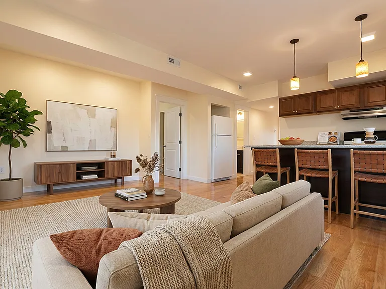 21 Weitz St #2 — Photo 7