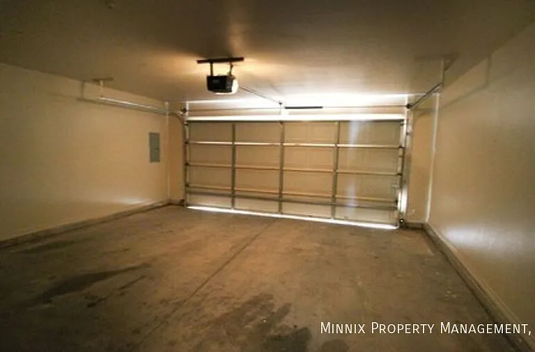 5421 Marshall St #A — Photo 8