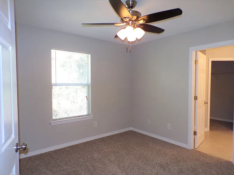 10608 Wilderness Ln — Photo 11