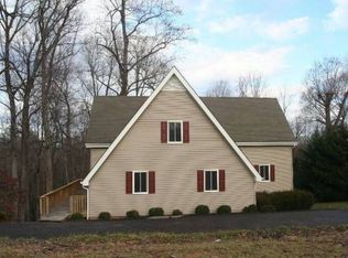 305 Romana Dr, Ridgeway, VA 24148