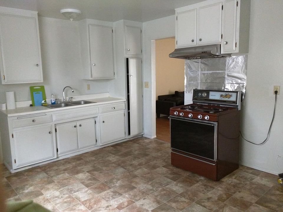 1st image of 9018 Broadway APT A