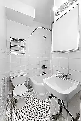 Rented by REAL New York | media 10