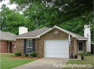 46 Meadow Oaks Pl, Millbrook, AL 36054