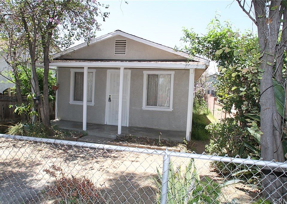 1st image of 1045 N Dalton Ave