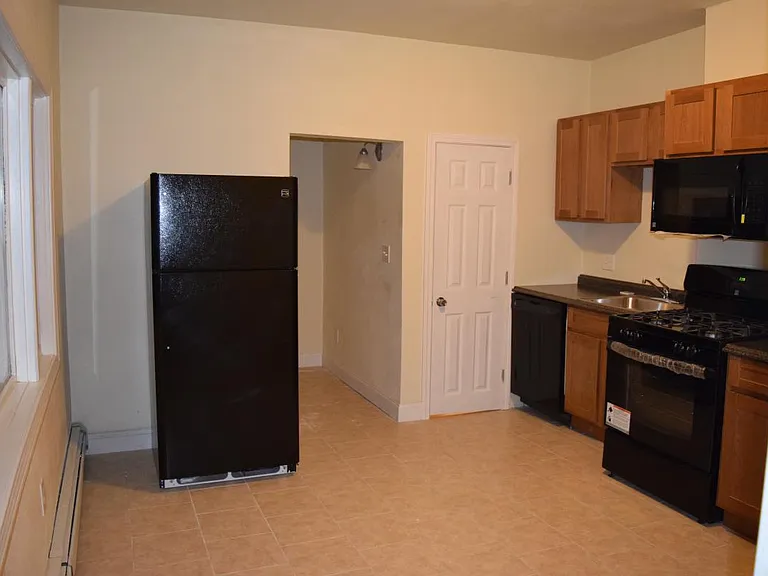 71 Medford St #1 — Photo 11