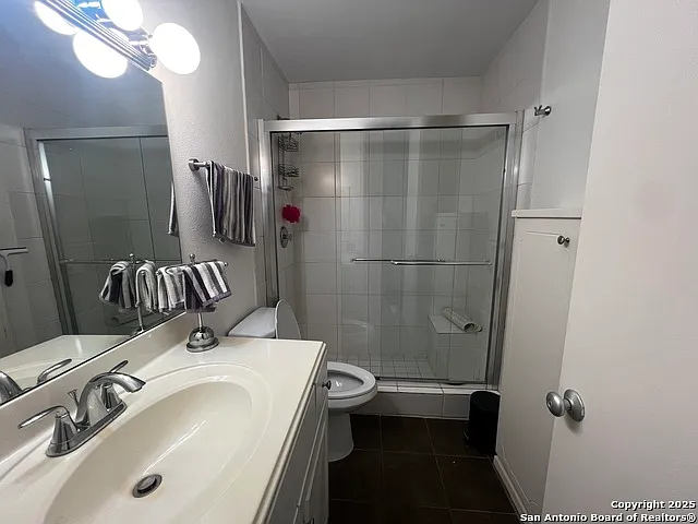 7707 Broadway St #24A — Photo 31
