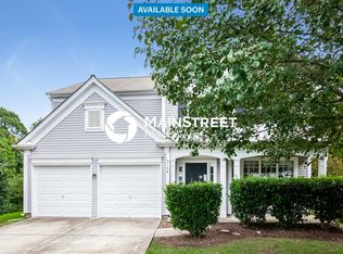 3138 Old Ironside Dr, Charlotte, NC 28213