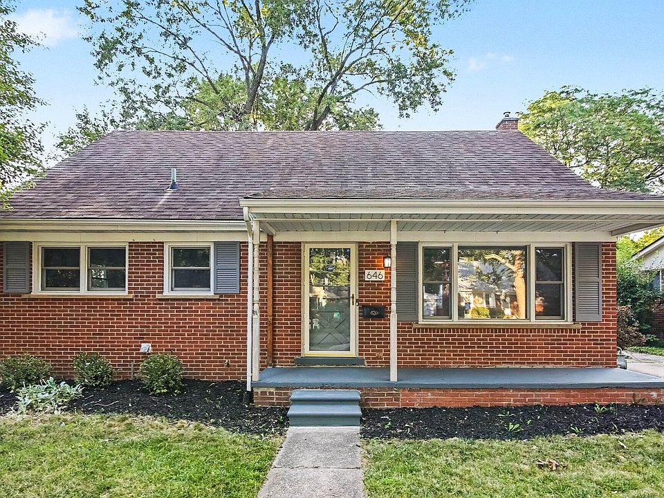 1st image of 646 Center Dr