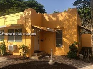 2007 N Bay Rd, Miami Beach, FL 33140