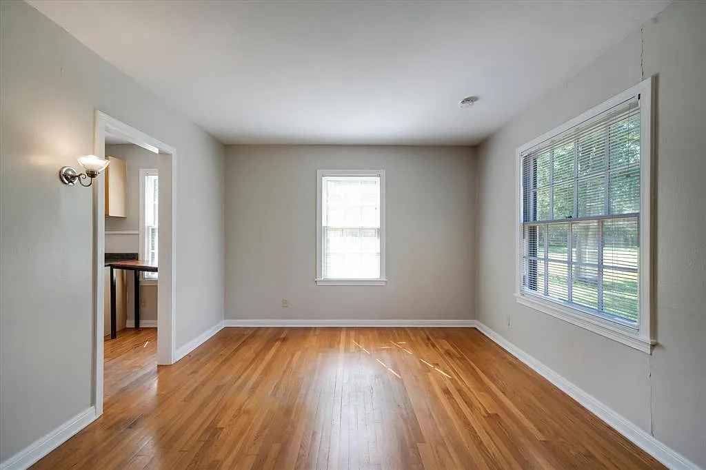 2 bed, 780 sqft, $1,525 — Photo 4
