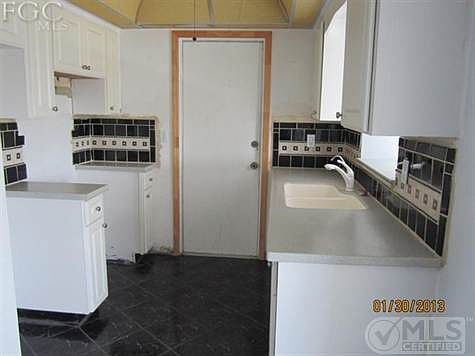 5th image of 1304 Farmdale St
