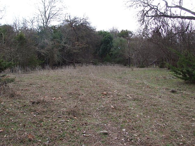 1st image of 110 E Cypress Dr