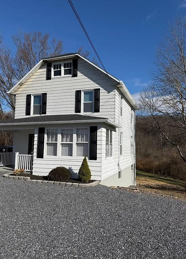 Building Photo - 1727R Scalp Ave