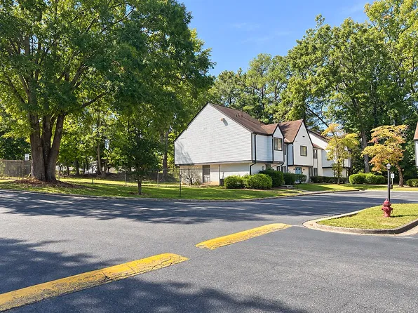 Bolden Cove Apartments