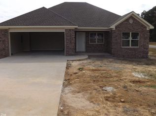 101 Garden Ln, Beebe, AR 72012