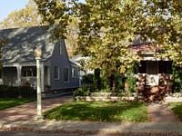 1st image of 921 46th St
