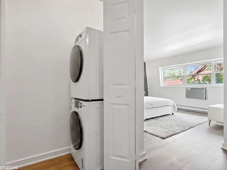 Park Townhomes of Highland Park — Photo 22