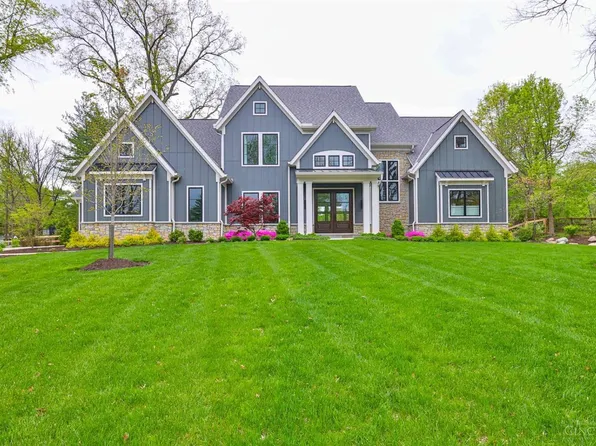 5705 Graves Rd, Indian Hill, OH 45243