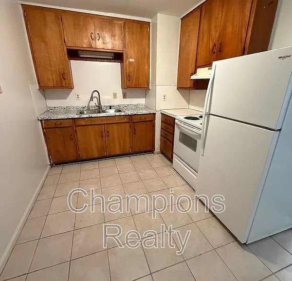 1508 Bowie Ave #B — Photo 8