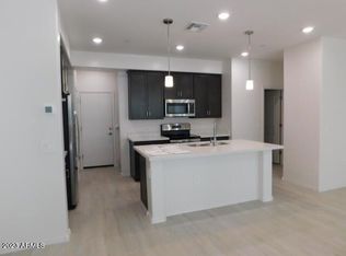 1821 E Bernie Ln UNIT 102, Gilbert, AZ 85295