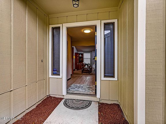 4th image of 10796 KNOTTINGBY Drive