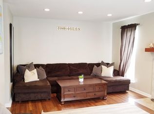 306 Revere Dr, Harleysville, PA 19438