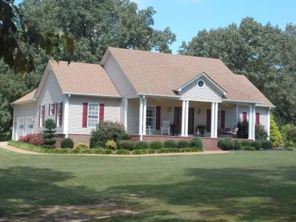 205 Nathan Bedford Forest Ln, Adamsville, TN 38310