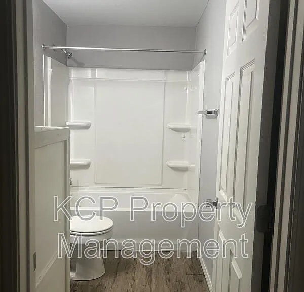 115 N Albert Pike Ave #6 — Photo 14