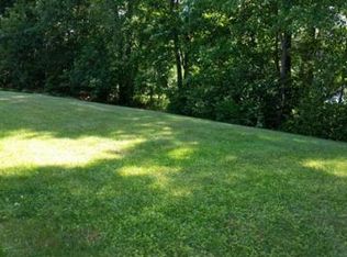 50 Bear Hill Rd, Gardner, MA 01440