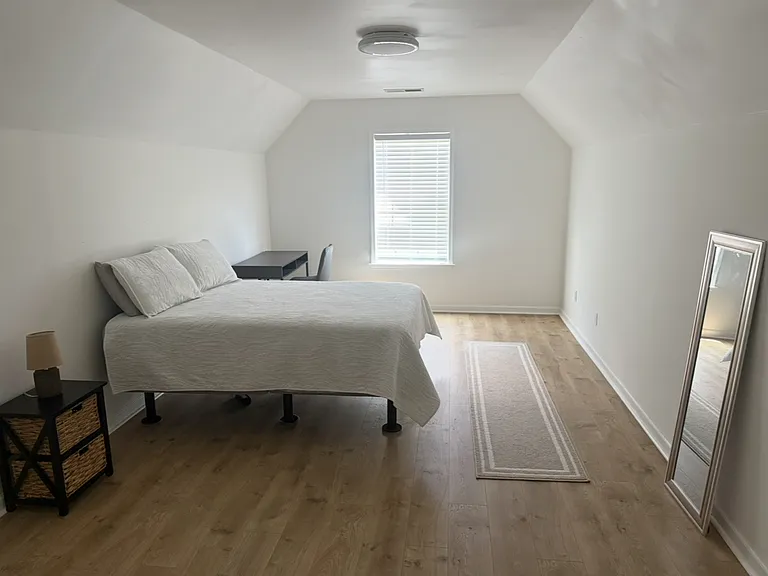 3055 Kennesaw Dr NW — Photo 1