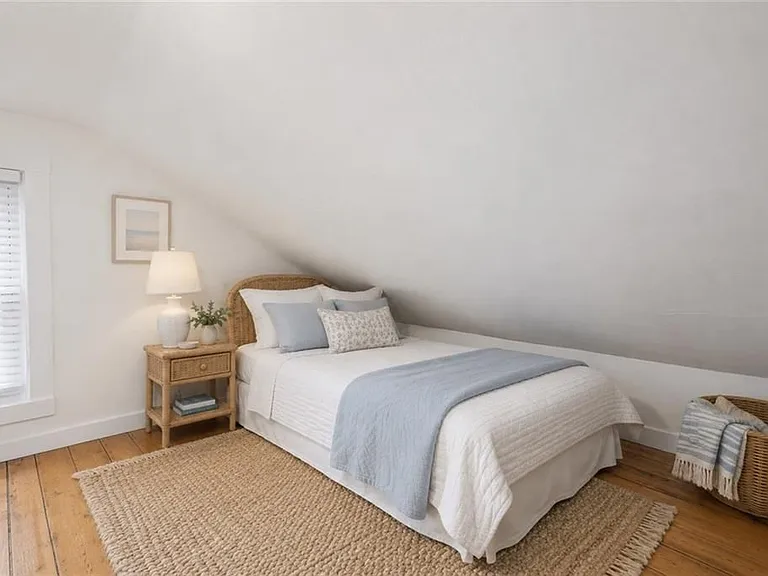 23 Holland St #2 — Photo 11