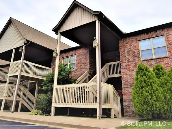 French Gables, 1002 Goetz Blvd APT 3, Joplin, MO 64801