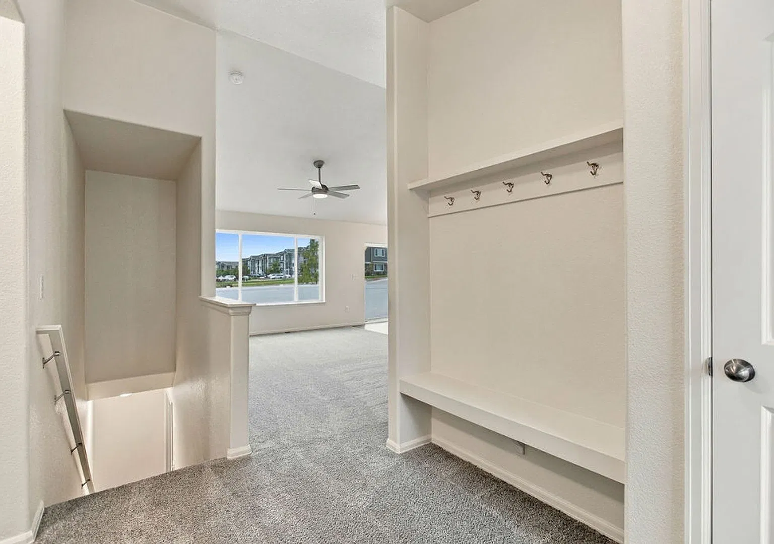 Charming 3 Bedroom, 2 Bath Home in West Greeley — Photo 4